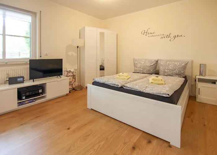 Wohnperle Leubener Stuebchen * Dresden